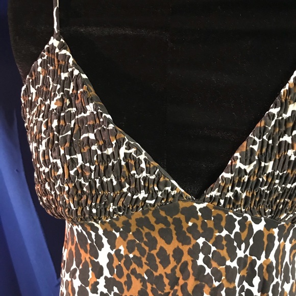 Leopard Print Night Gown & Matching Robe - Picture 2 of 6